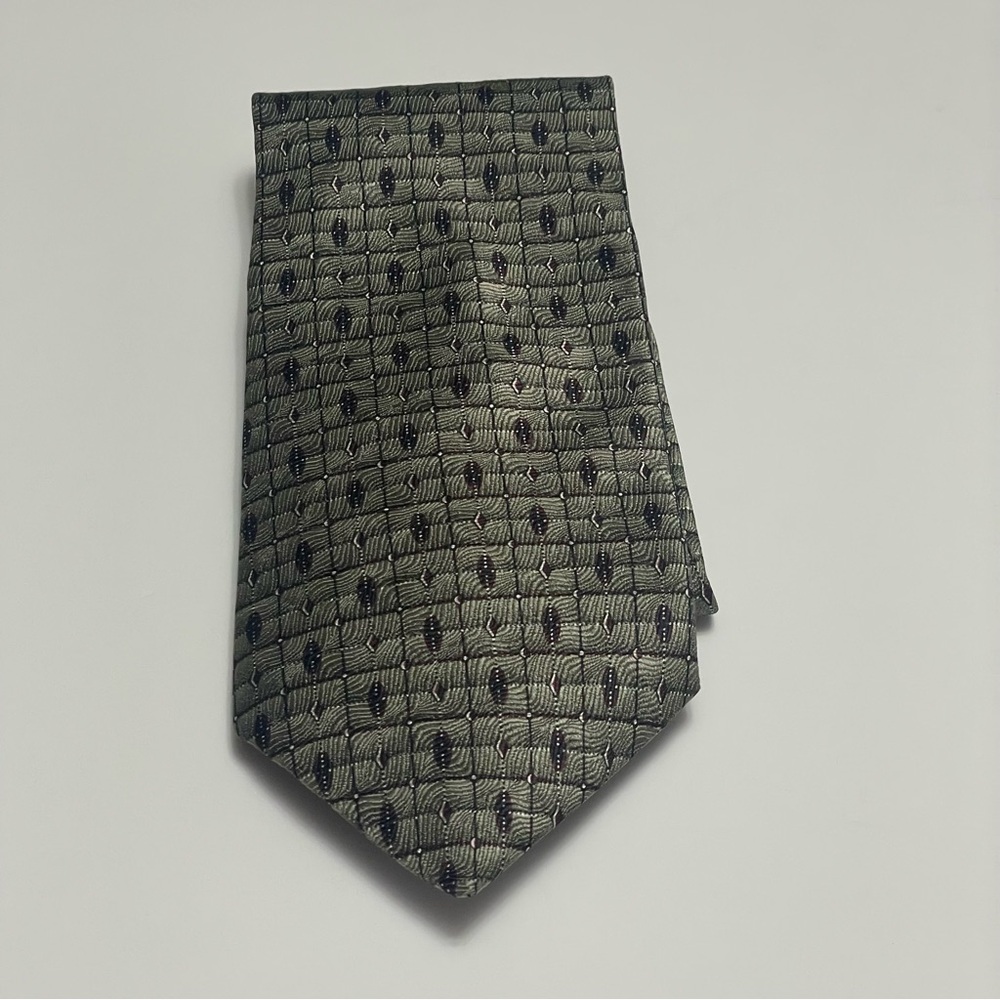 Men’s Chez Roffe New York 100% Silk Green Patterned Tie